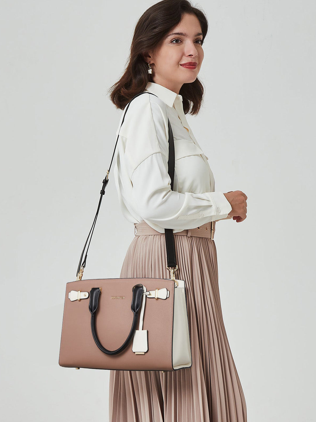 Mizuki Medium Leather Tote 13''